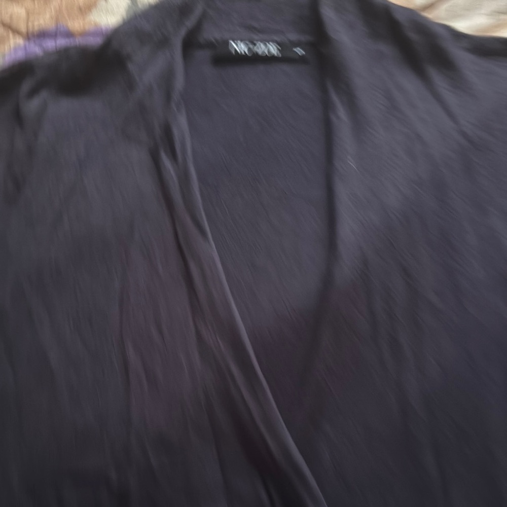 NIC+ZOE Elegant Black Blouse with Buckle Detail - Picture 3 of 6